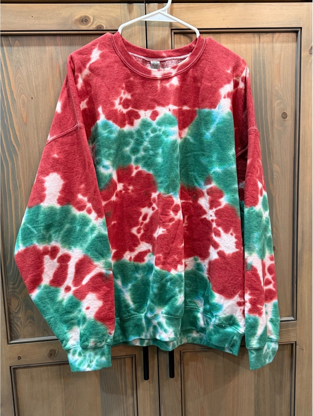 Salem Sisters Tie Dye Co. Red & Green Christmas Holiday Sweatshirt – Size 2XL